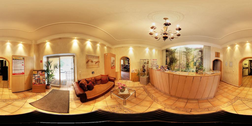 Hotel Majestic Berlin Exterior foto